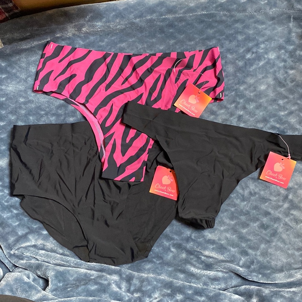 Cheek boss underwear panty - 3 pack